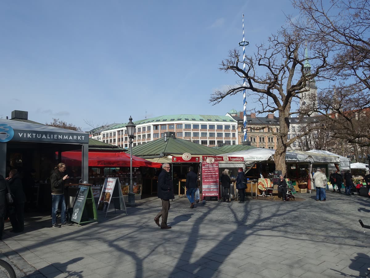 Marktbesuch bei den Standbetreibern